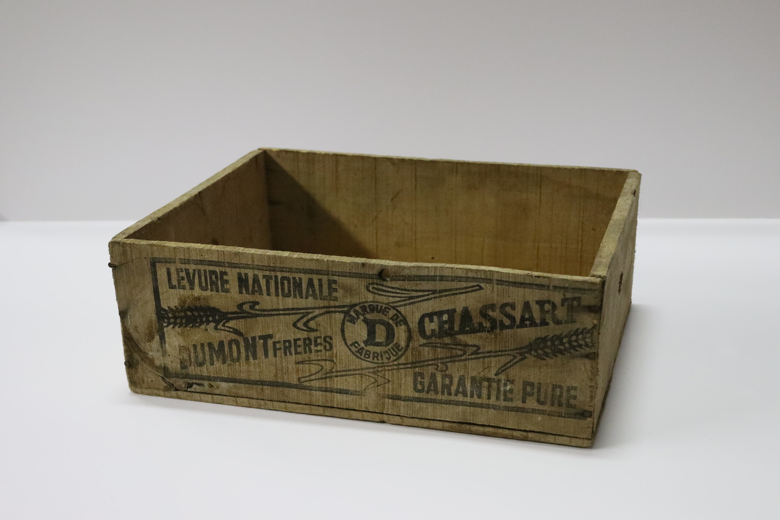 VERPAKT! Van eigen kweek: Levure Nationale